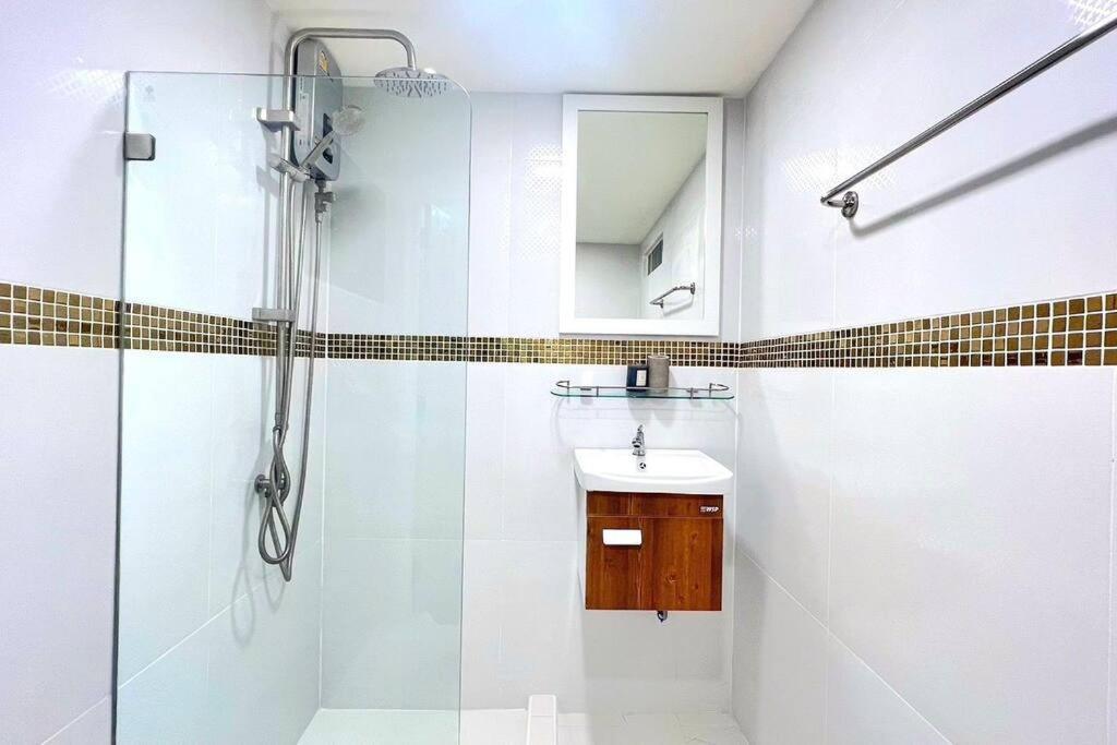 Mv2 Pool Villa Pattaya